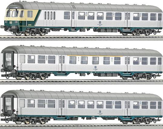 Commuter train set "Silberling"<br /><a href='images/pictures/Roco/45927.jpg' target='_blank'>Full size image</a>